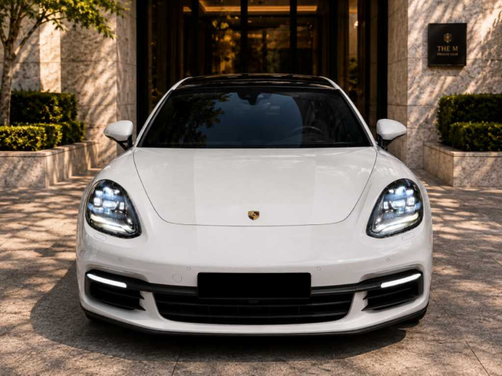 Porsche Panamera — photo 01