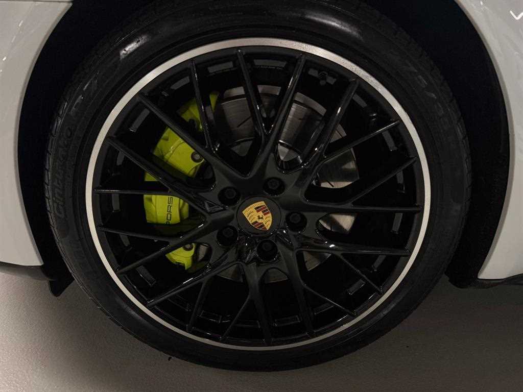 Porsche Panamera — photo 20