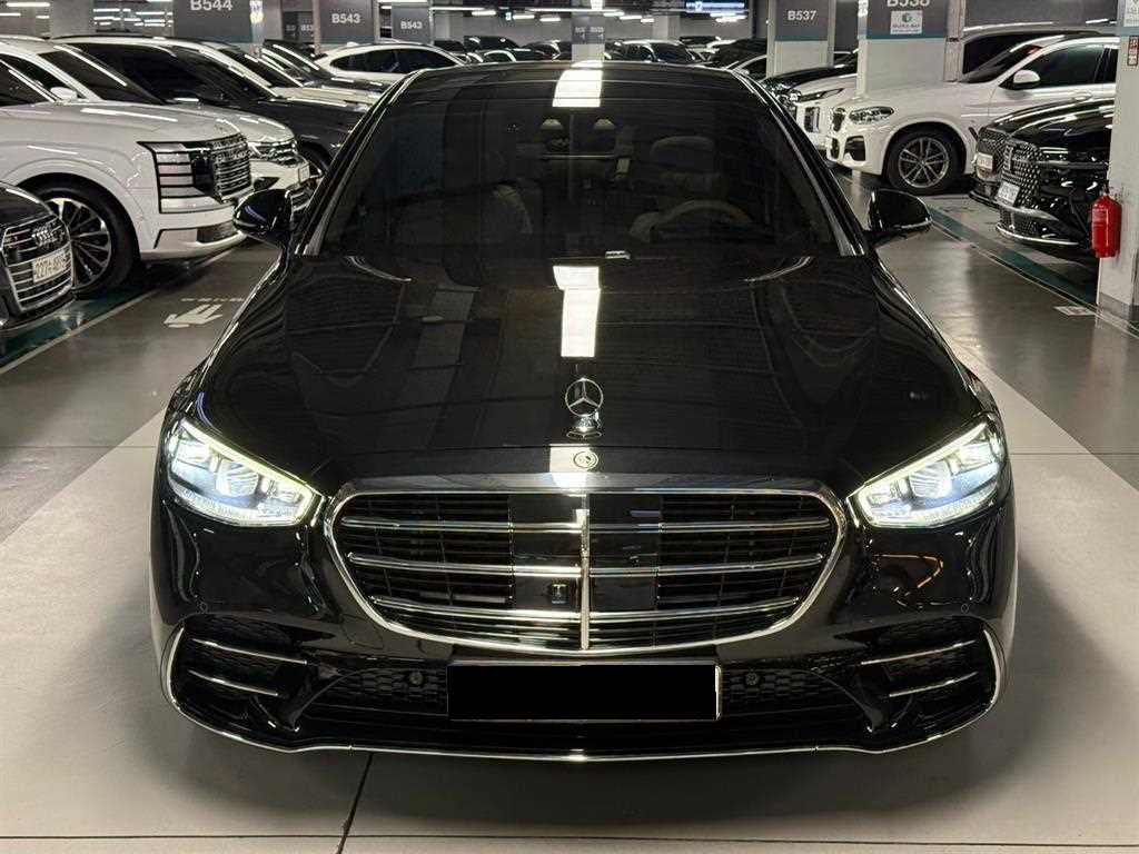Mercedes-Benz S-Class — photo 03