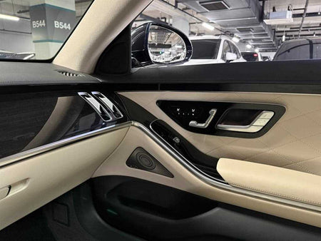 Mercedes-Benz S-Class — photo 17
