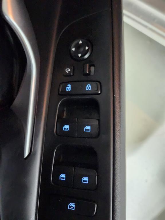 Hyundai Avante — photo 15