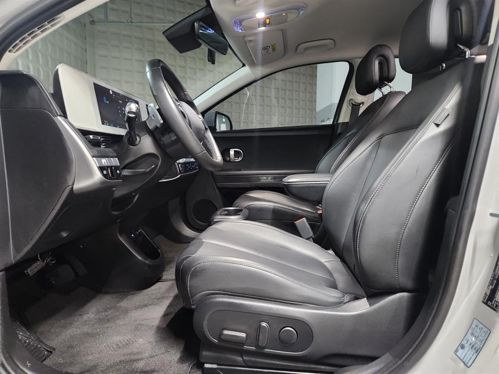 Hyundai Ioniq5 — photo 06