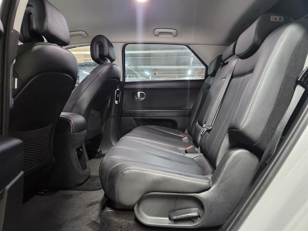 Hyundai Ioniq5 — photo 07