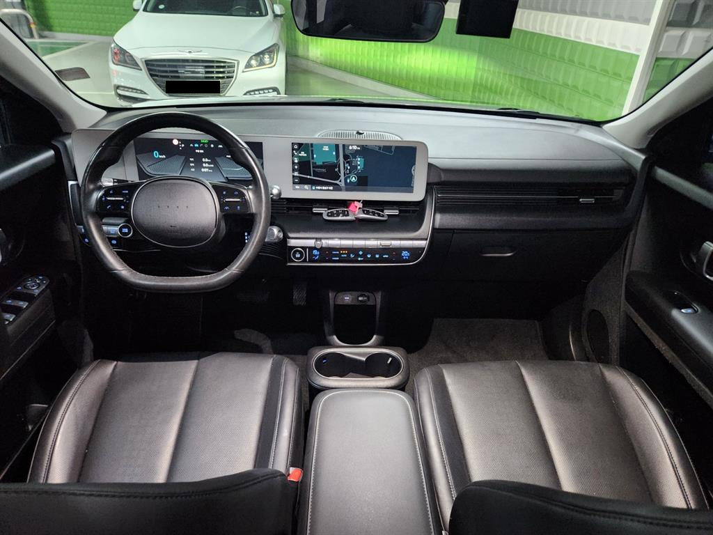 Hyundai Ioniq5 — photo 08
