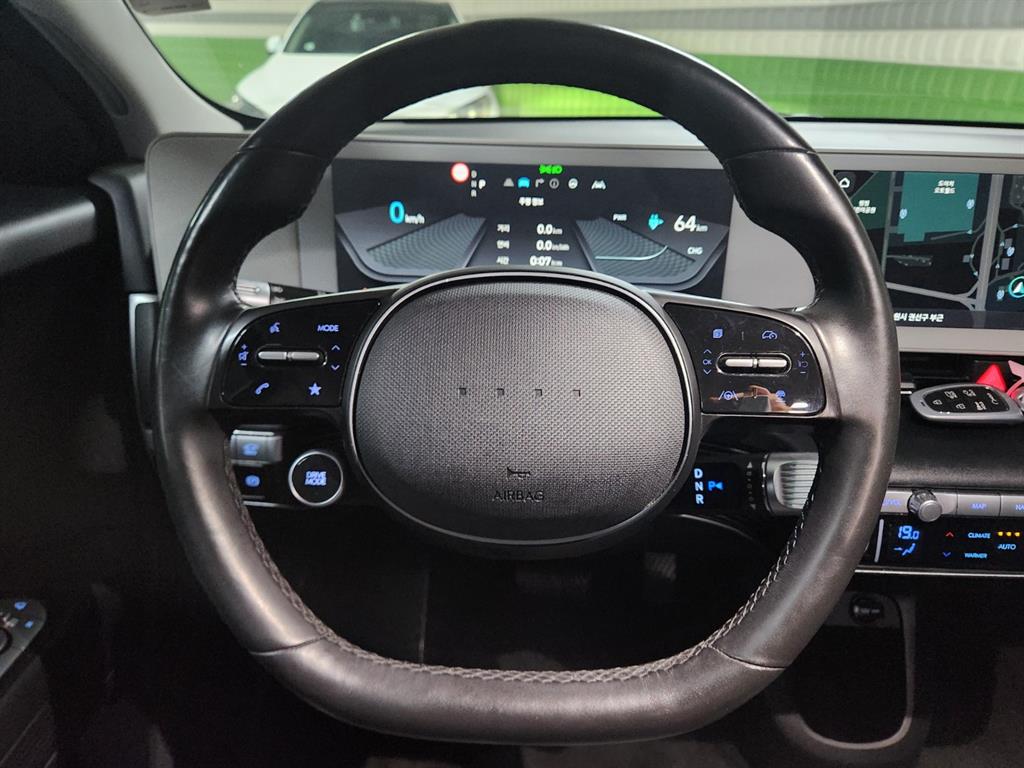 Hyundai Ioniq5 — photo 10