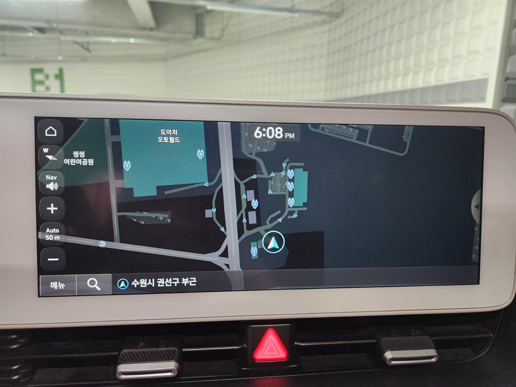 Hyundai Ioniq5 — photo 12