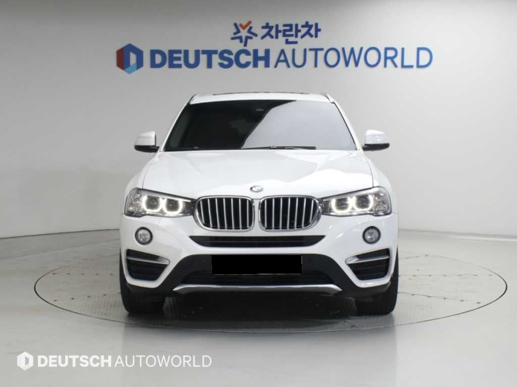 BMW X4 — photo 03