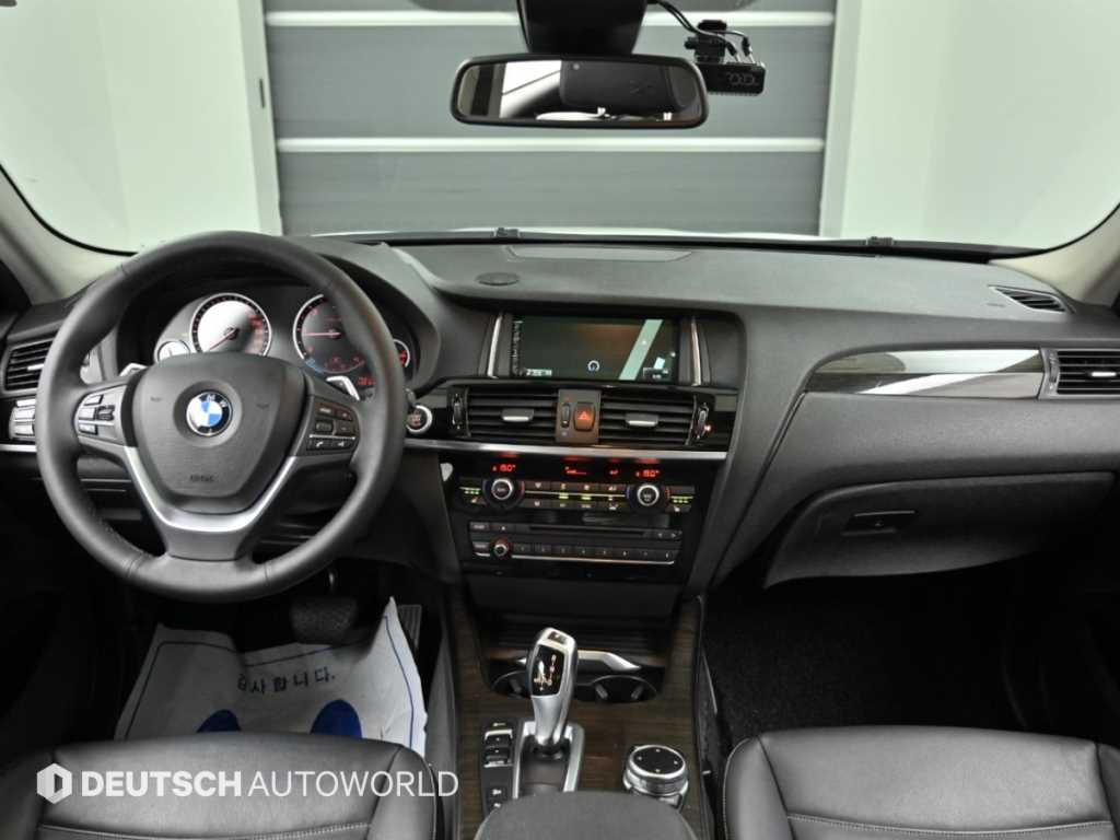 BMW X4 — photo 07