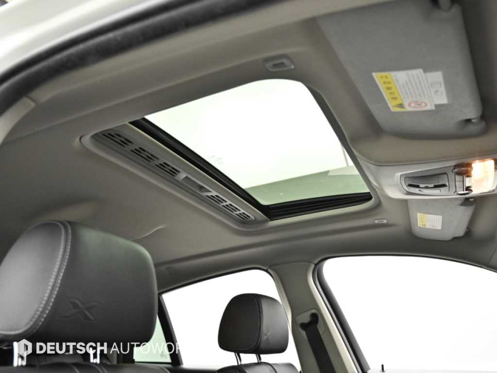 BMW X4 — photo 18