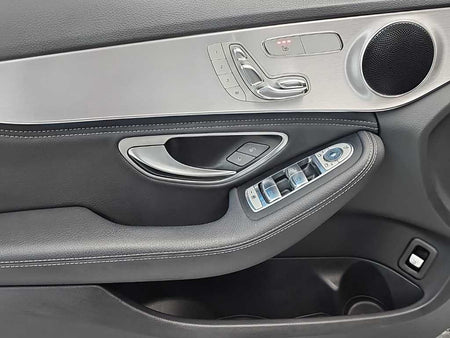 Mercedes-Benz C-Class — photo 16