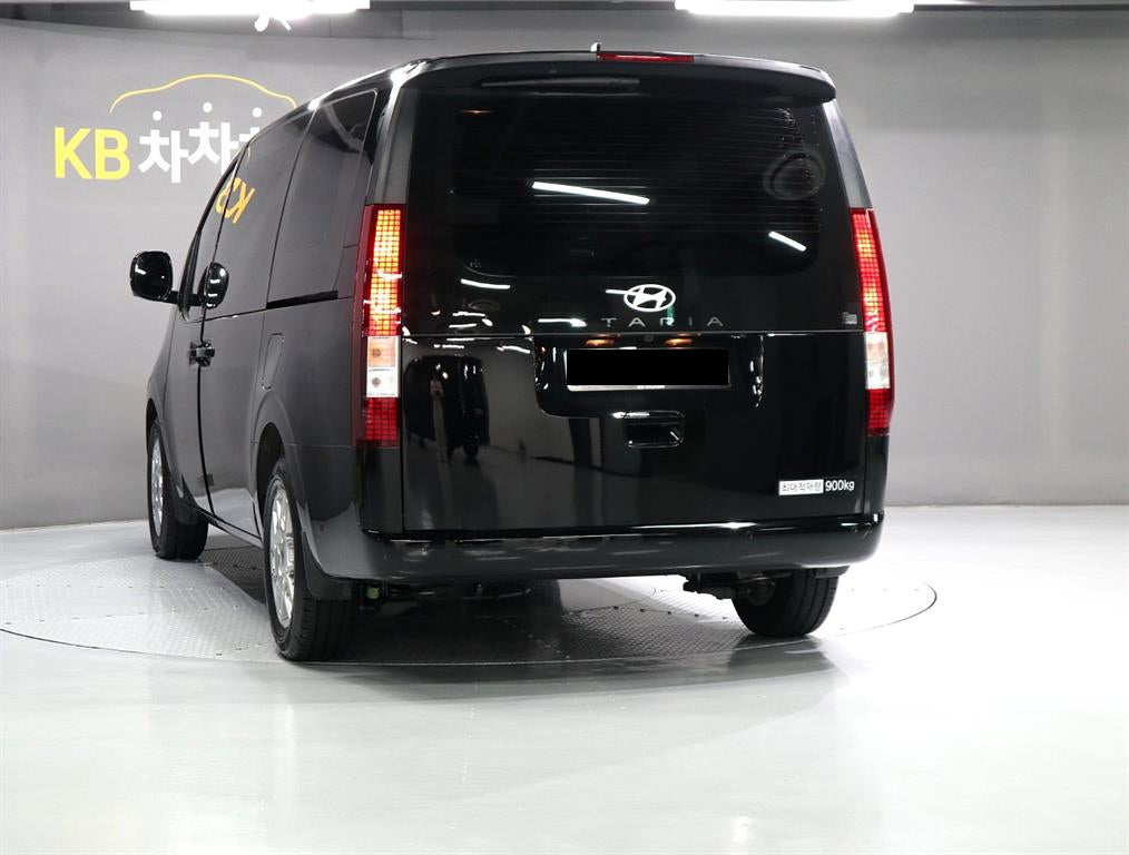 Hyundai Staria — photo 04