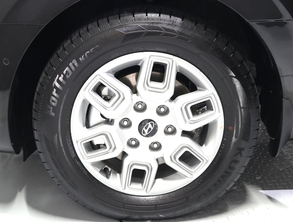 Hyundai Staria — photo 18