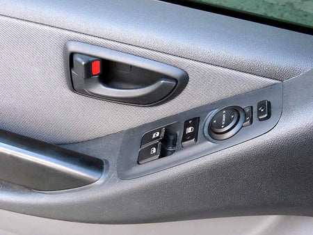 Hyundai Starex — photo 12
