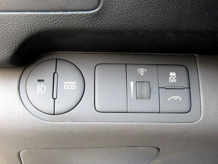 Hyundai Starex — photo 13