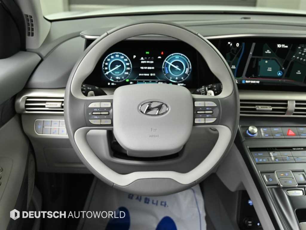 Hyundai Nexo — photo 13