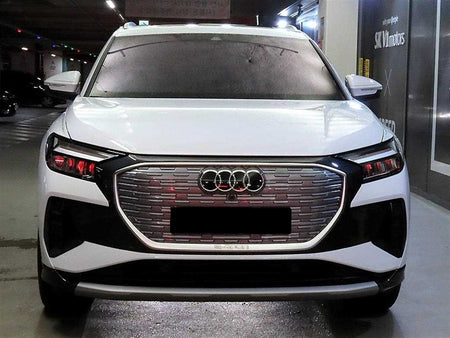 Audi Q4 e-tron — photo 02