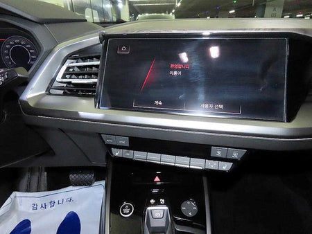 Audi Q4 e-tron — photo 11