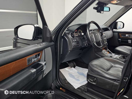 Land Rover Discovery — photo 11