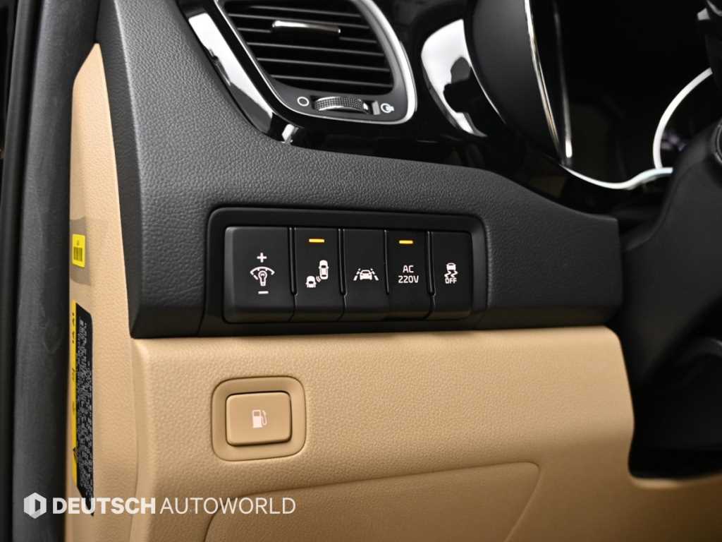 Kia Carnival — photo 17