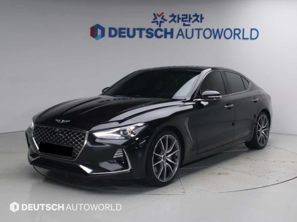 Genesis G70 — photo 01