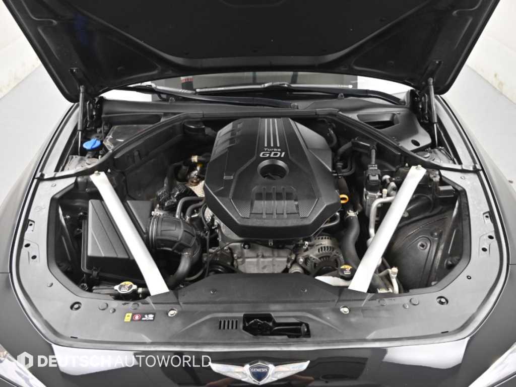 Genesis G70 — photo 06