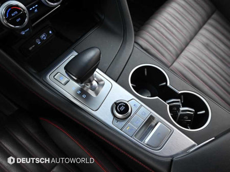 Genesis G70 — photo 09