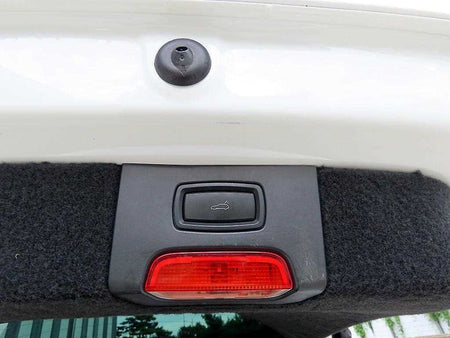 Porsche Cayenne — photo 17