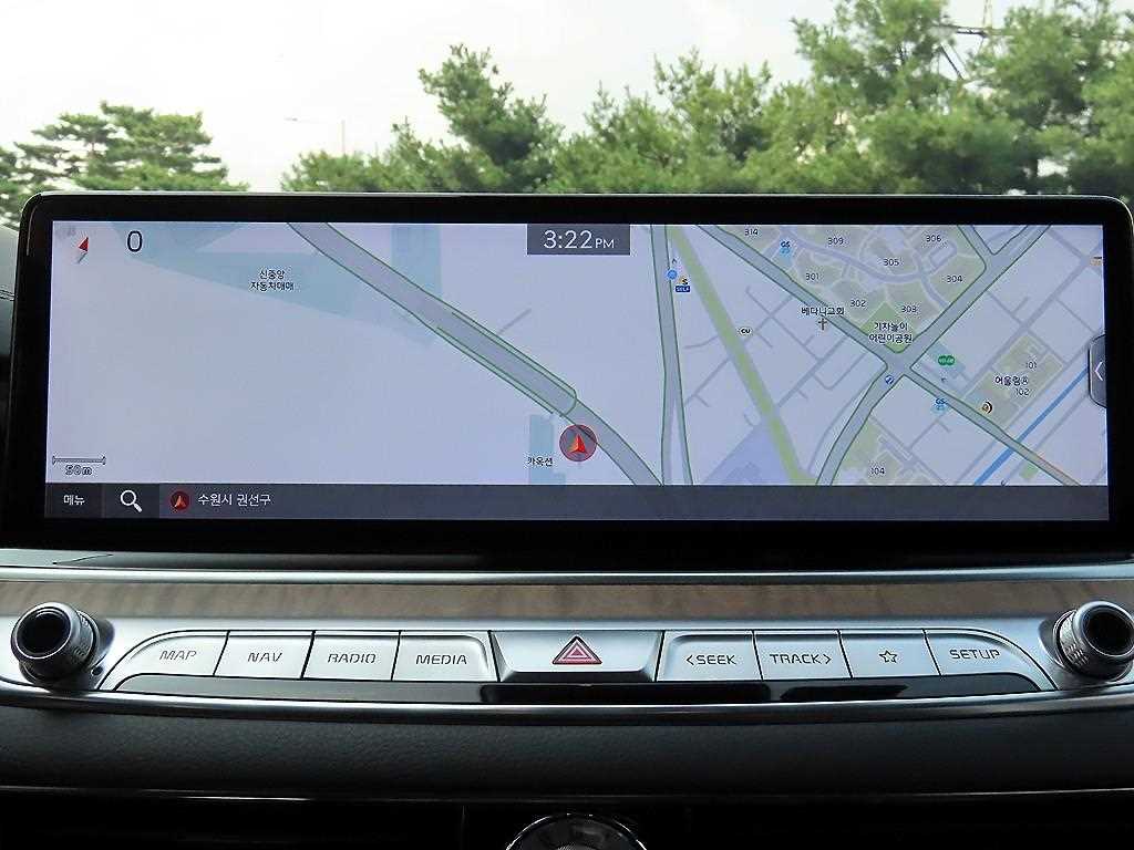 Kia K9 — photo 15