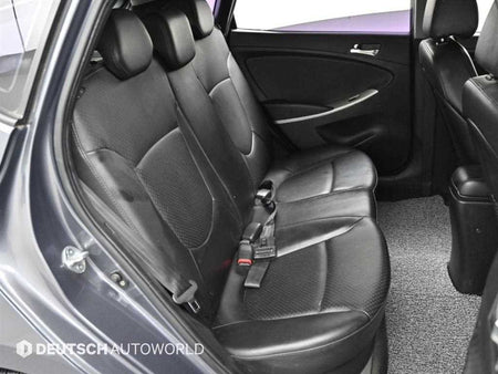 Hyundai Accent — photo 12