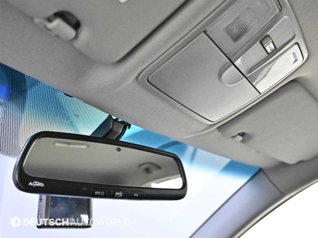 Hyundai Accent — photo 18