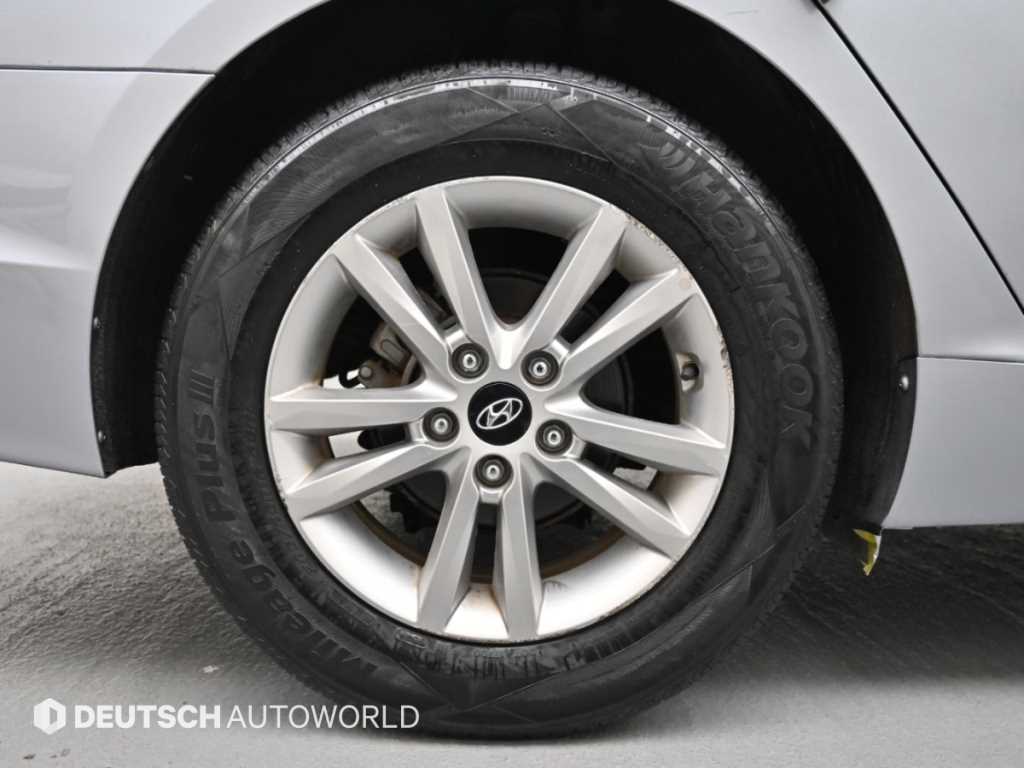 Hyundai Sonata — photo 05