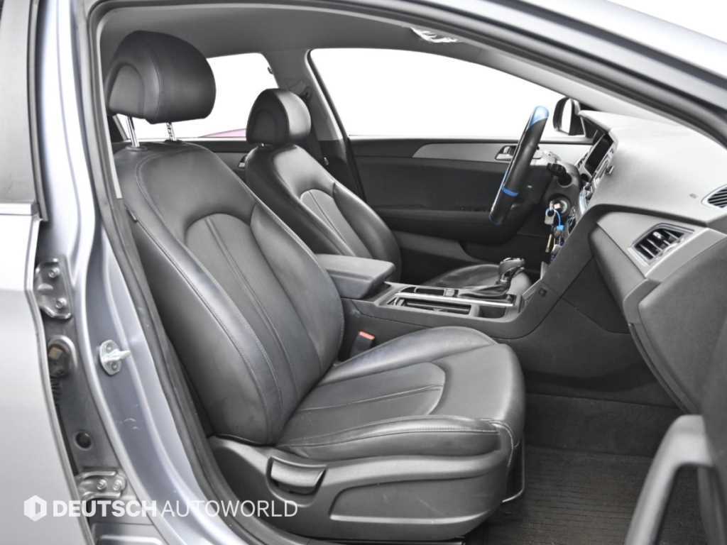 Hyundai Sonata — photo 10