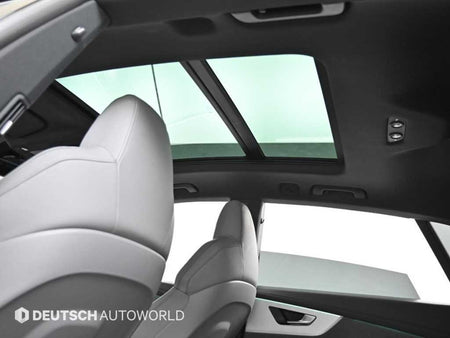 Audi Q8 — photo 19