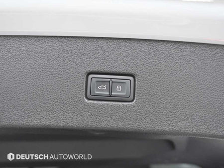 Audi Q8 — photo 20