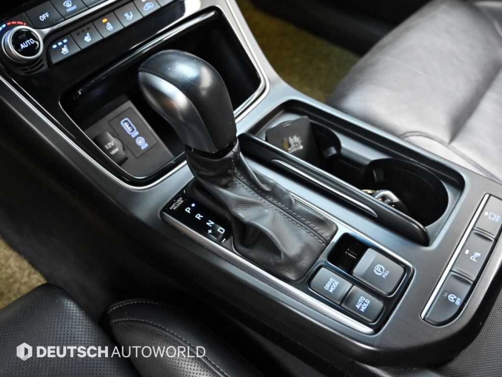 Hyundai Grandeur — photo 09