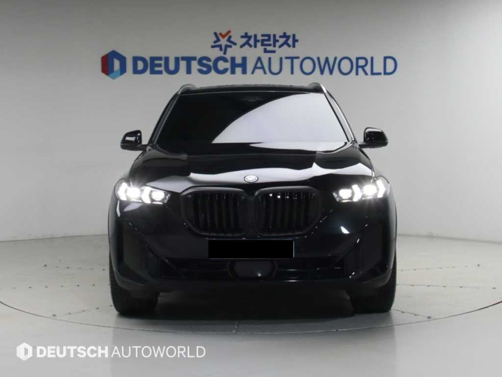 BMW X5 — photo 03