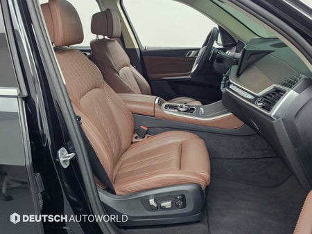 BMW X5 — photo 10