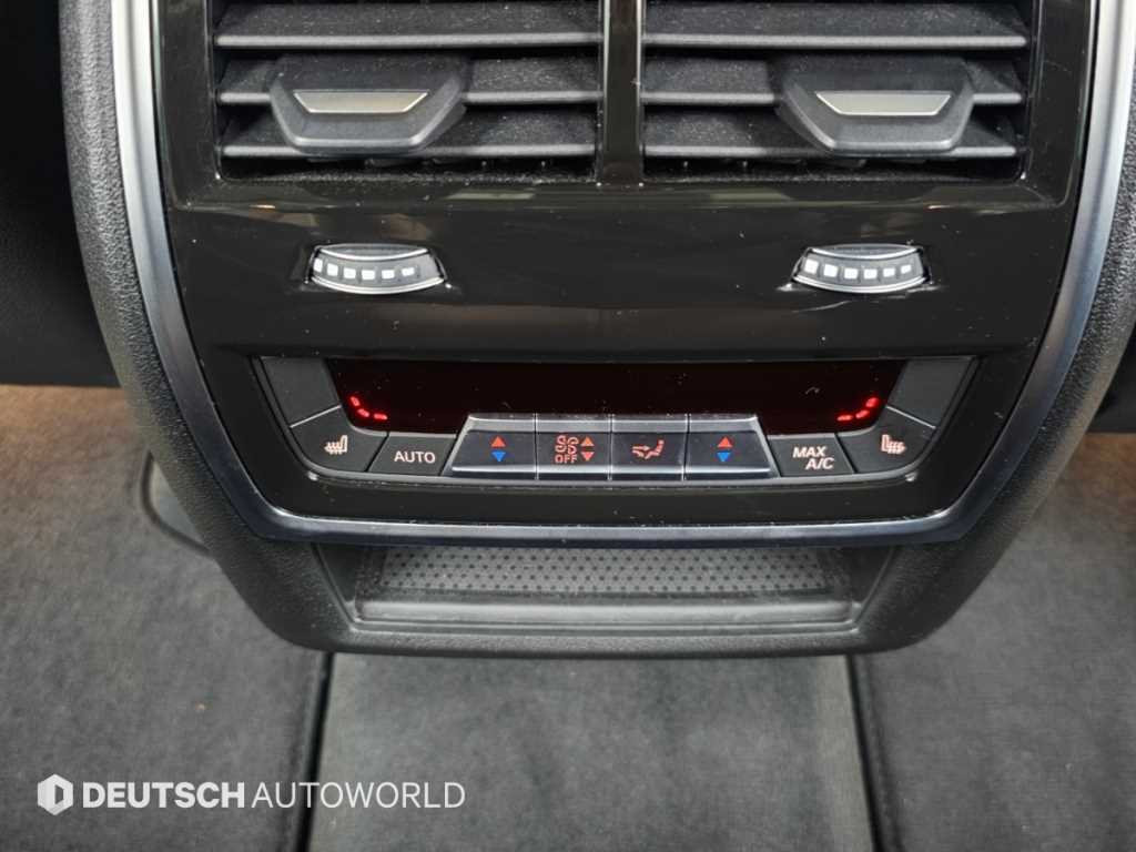 BMW X5 — photo 16