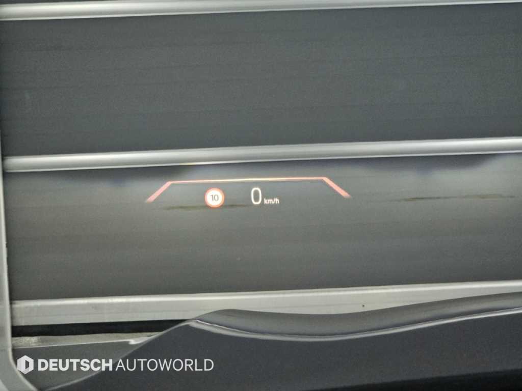 BMW X5 — photo 17