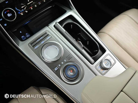 Genesis GV80 — photo 09
