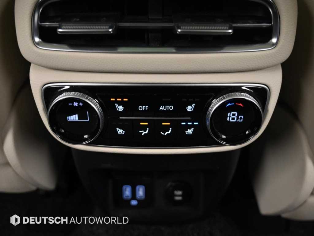 Genesis GV80 — photo 16