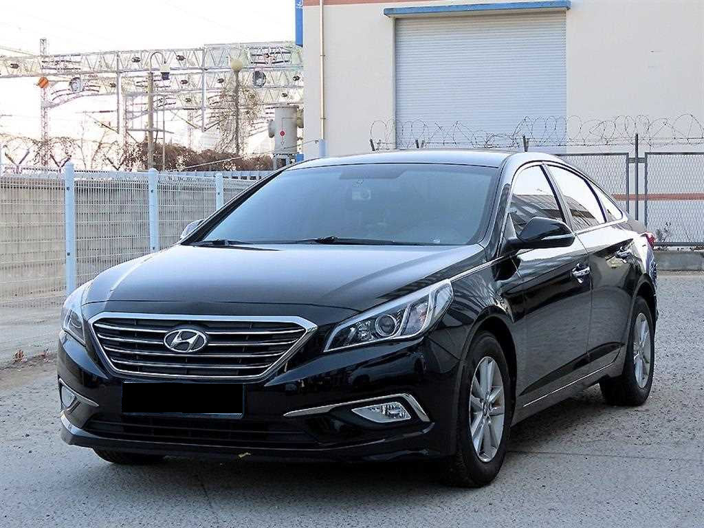 Hyundai Sonata — photo 01