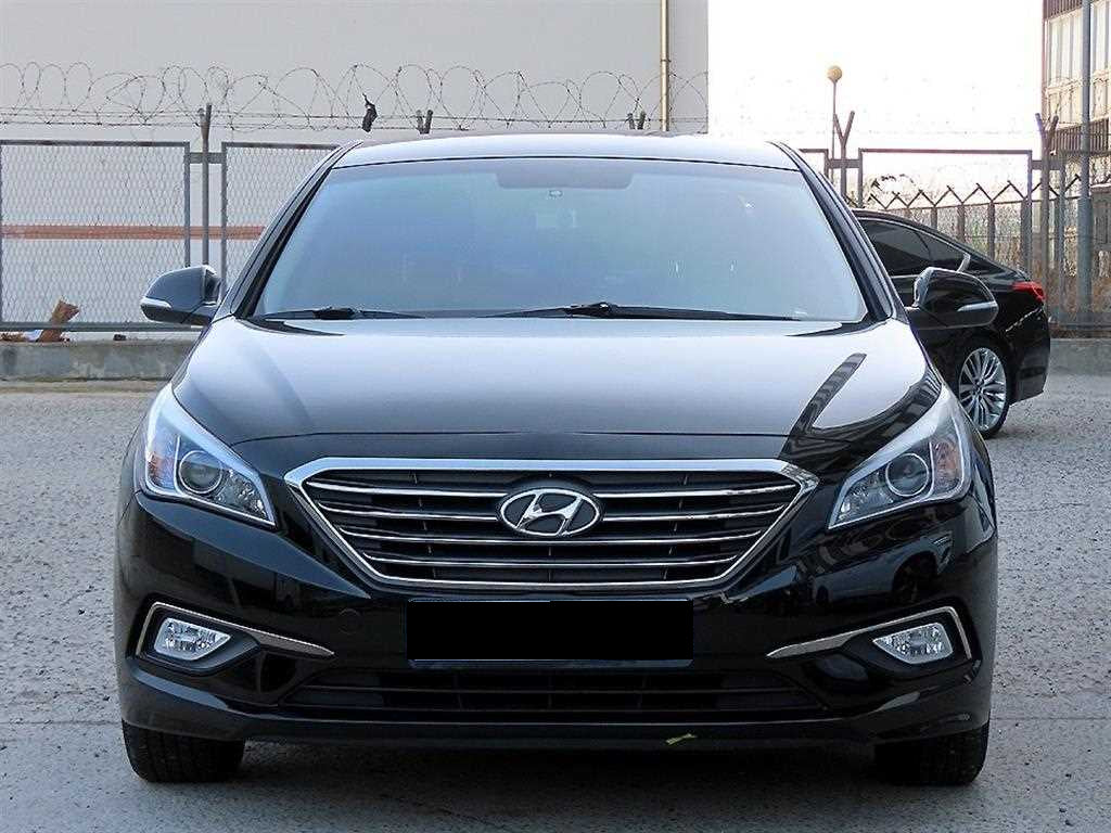 Hyundai Sonata — photo 02