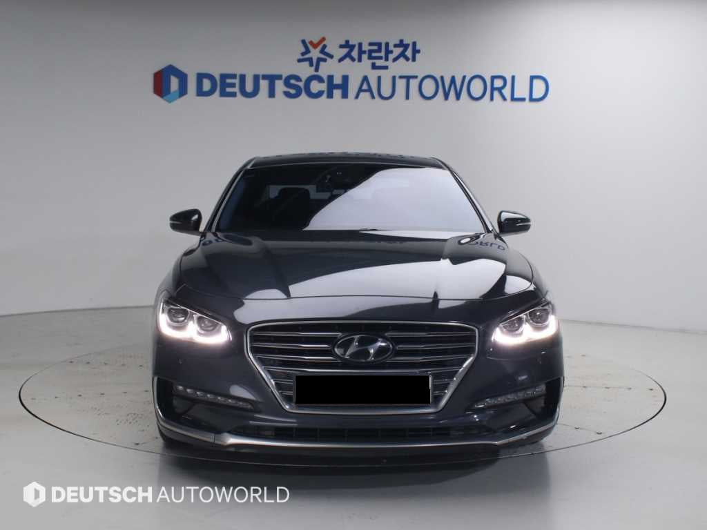Hyundai Grandeur — photo 03