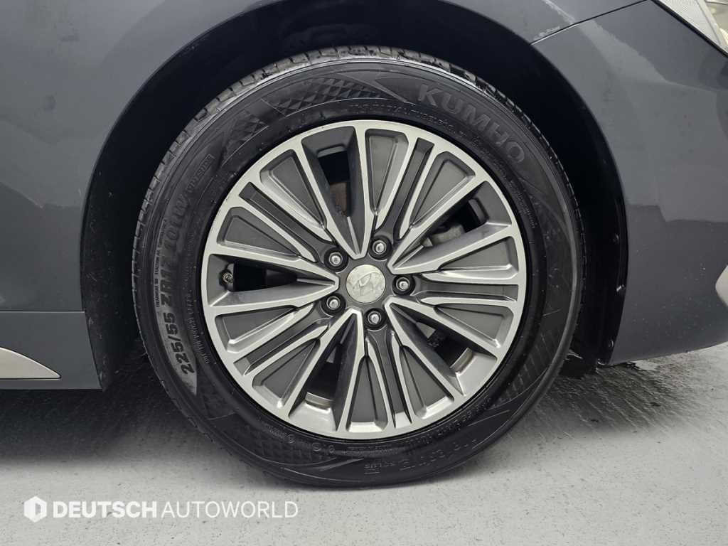 Hyundai Grandeur — photo 05