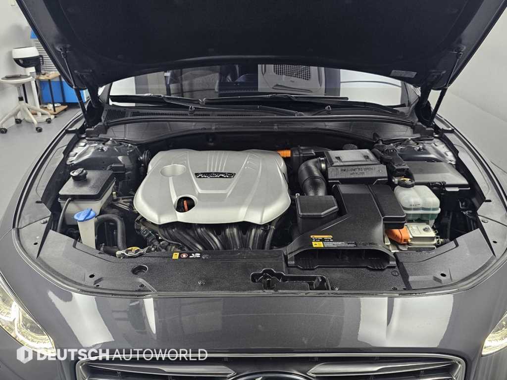 Hyundai Grandeur — photo 06