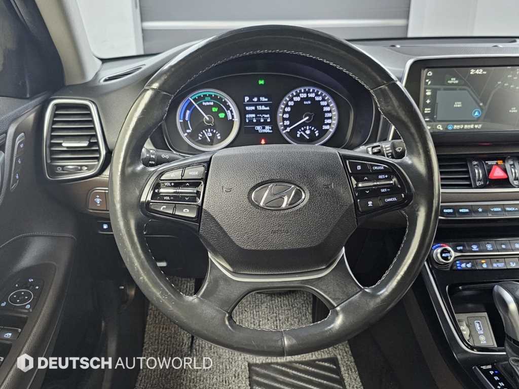 Hyundai Grandeur — photo 13