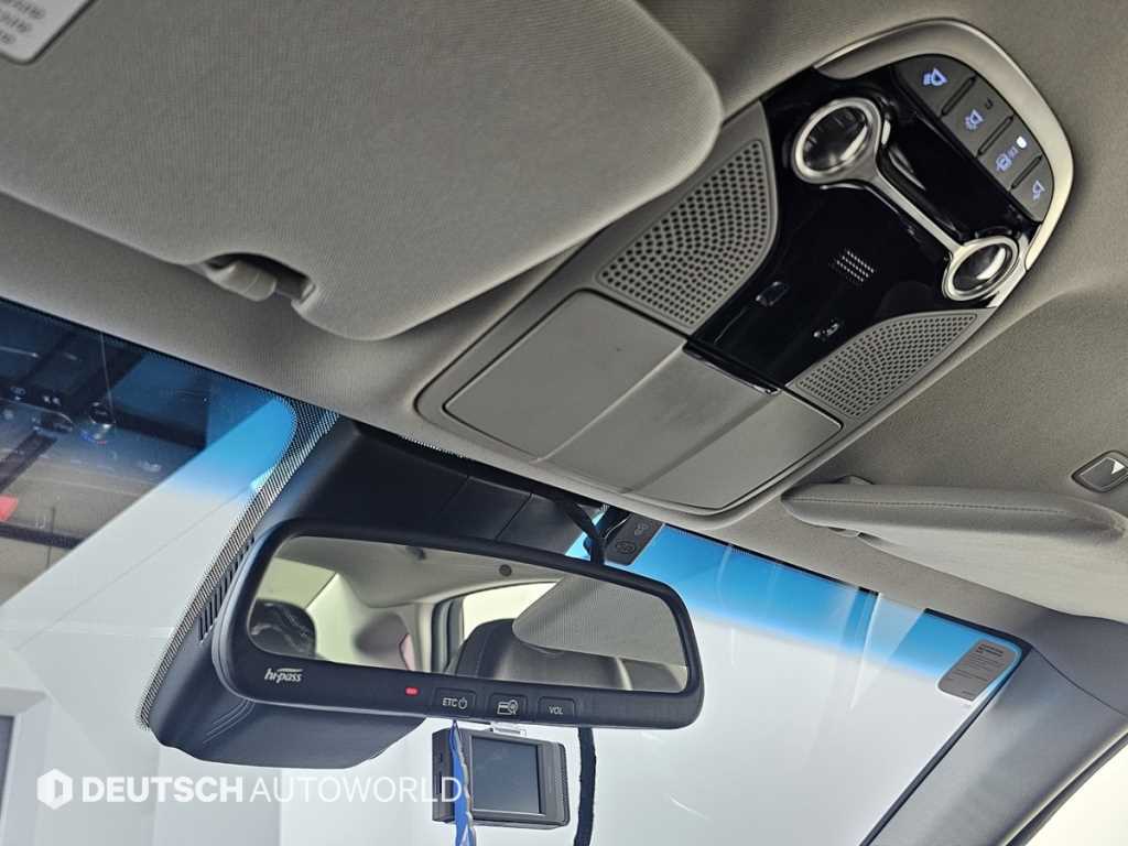 Hyundai Grandeur — photo 18
