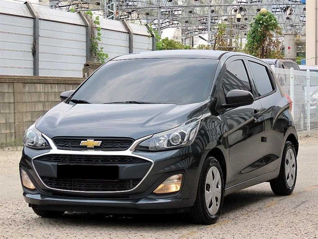 CHEVROLET Spark — photo 02