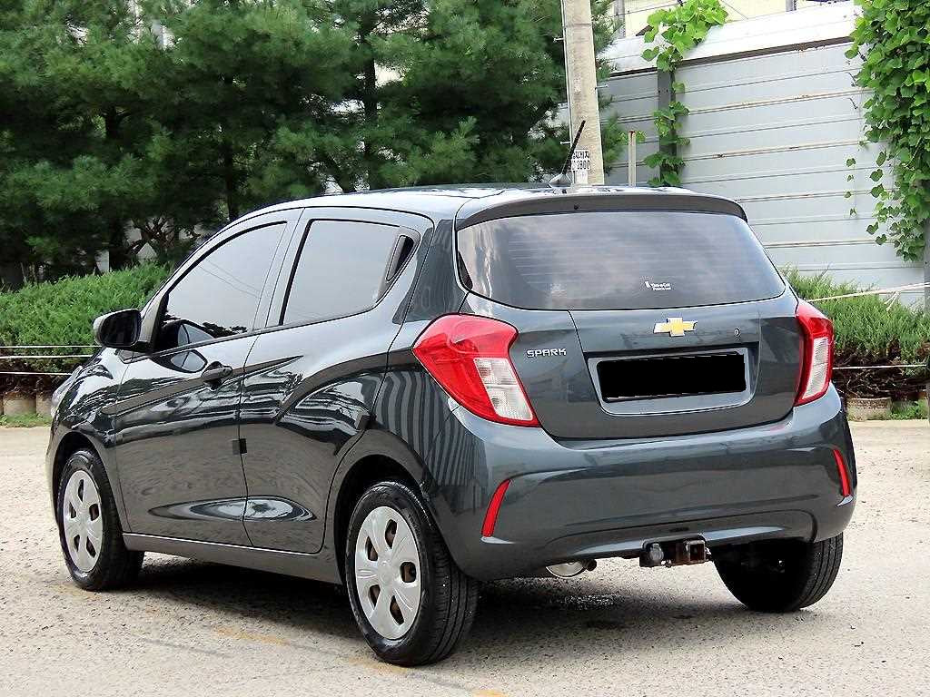 CHEVROLET Spark — photo 03